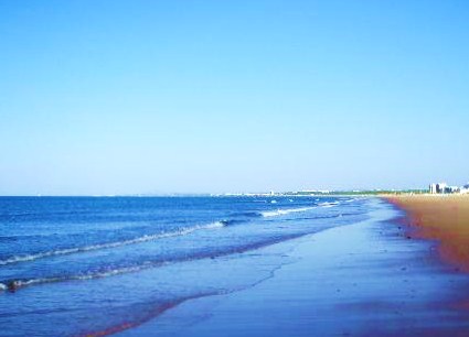 Algarve beach scenery in Monte-gordo