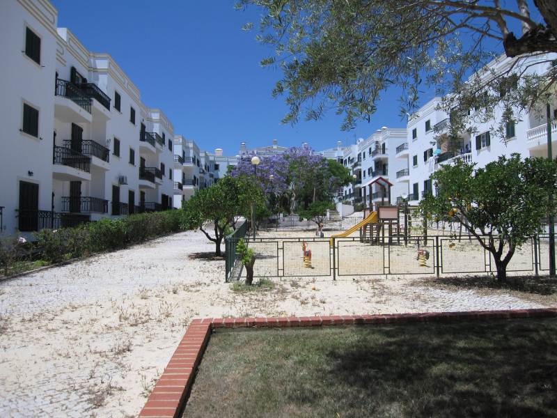 COURTYARD GARDENS.EAST ALGARVE.www.east-west-algarve.com