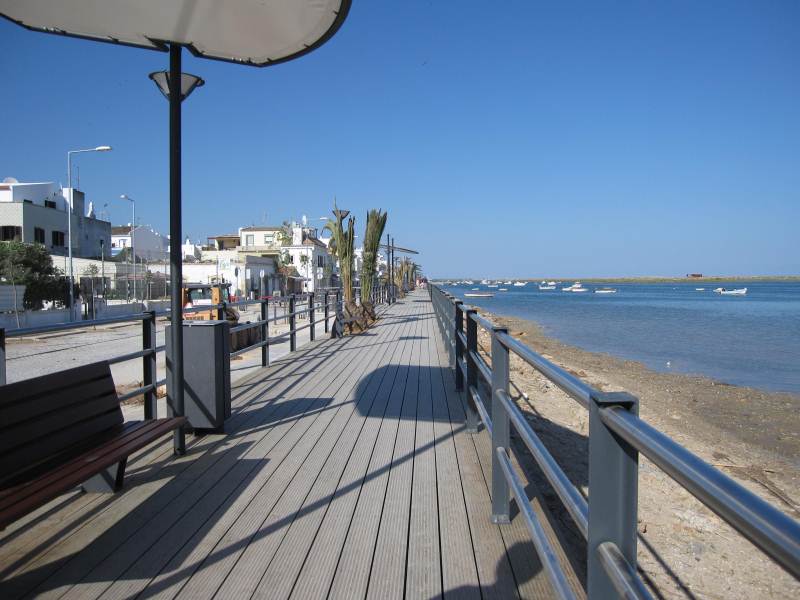 EAST-WEST-ALGARVE CABANAS UPDATED