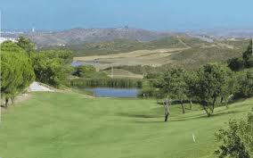 LAKE AT CASTRO MARIM.www.east-west-algarve.com