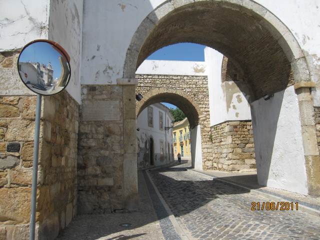 FARO OLD TOWN ENTRANCE ARCHES