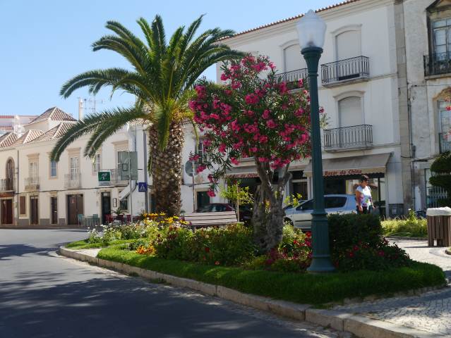 Tavira Garden Square